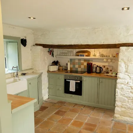 The At Lennaght بيت للعطل Inistioge